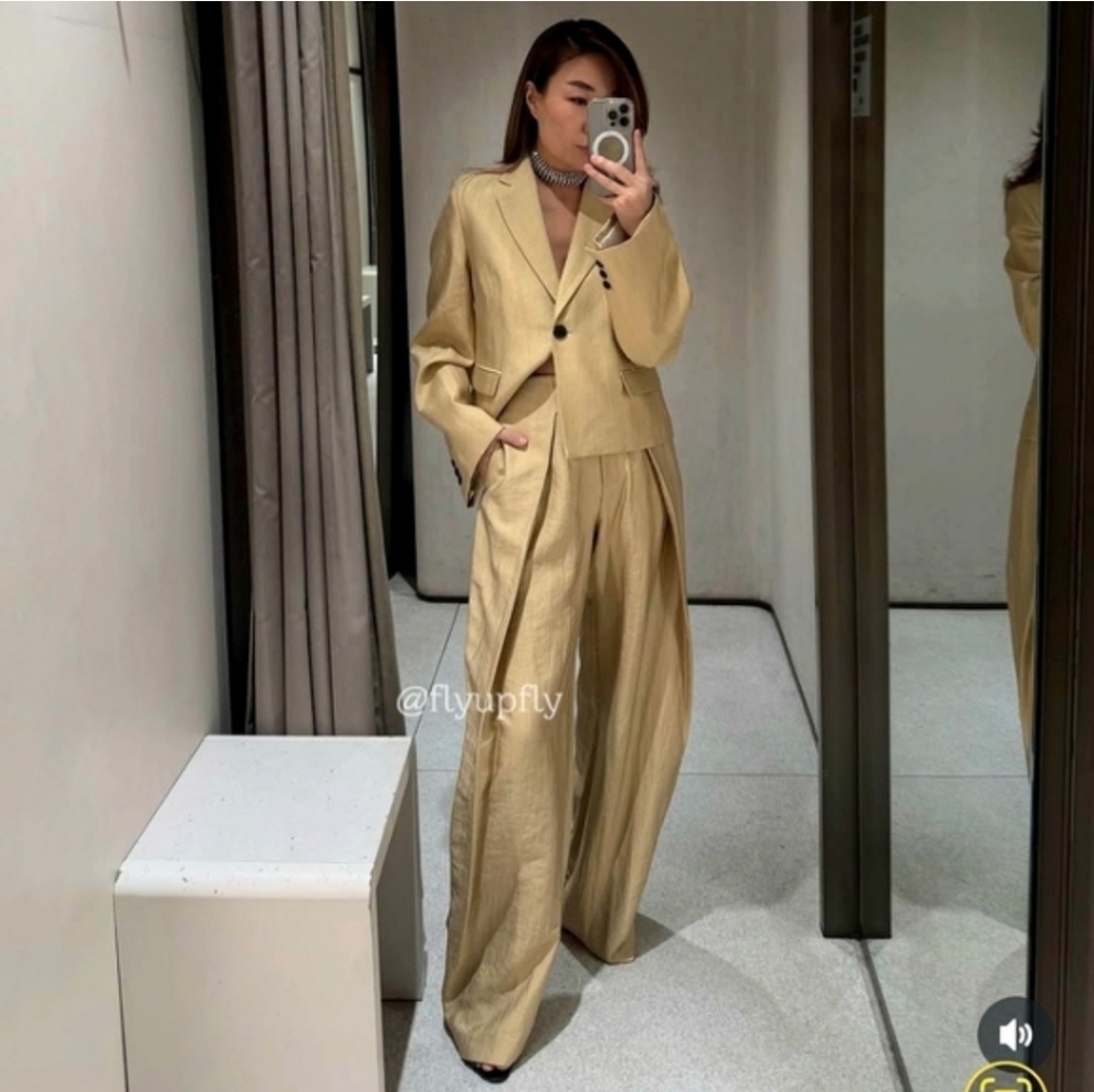 ZARA SET 2 pc METALLIC BLAZER JACKET AND WIDE PANTS GOLD SIZE S/M - Picture 2 of 13